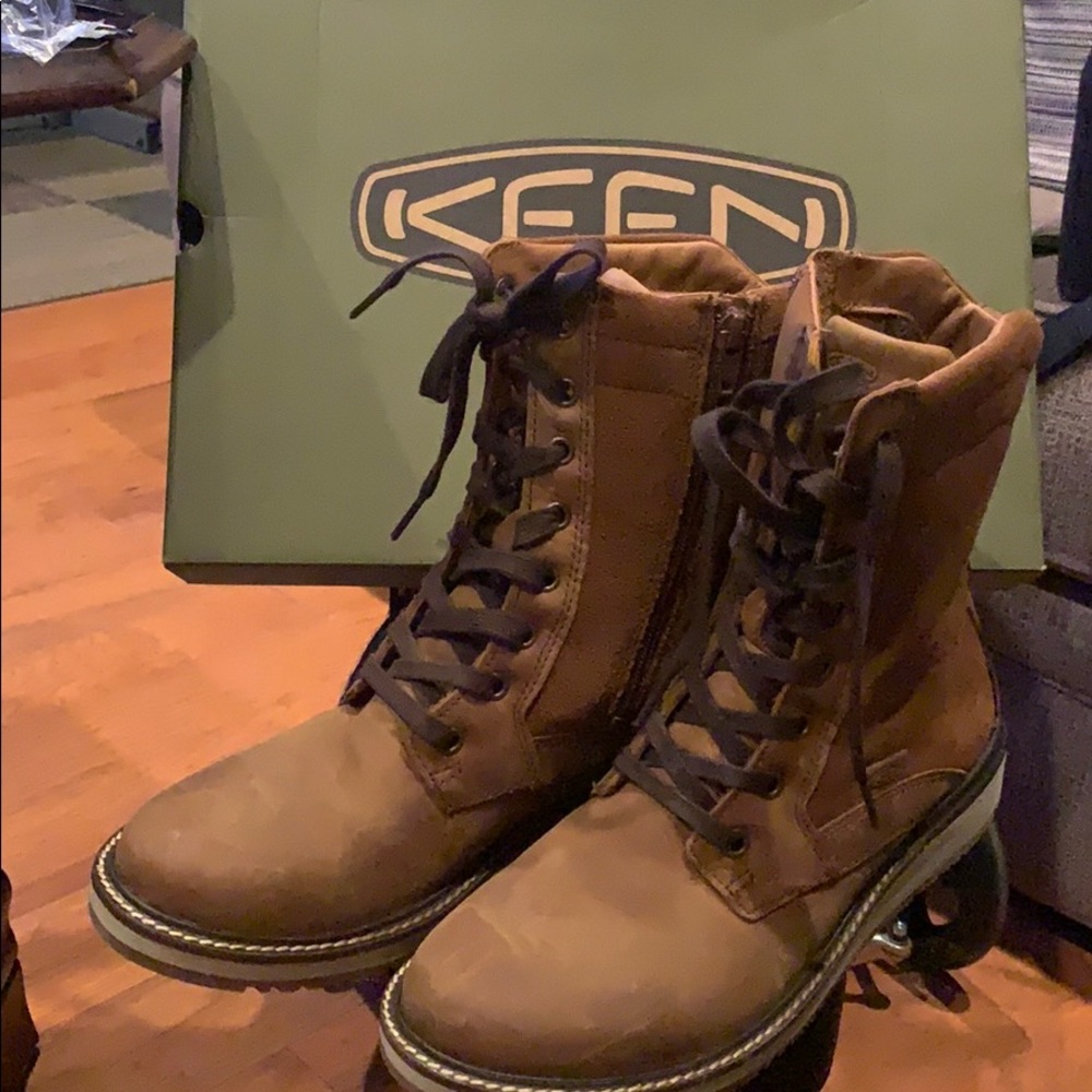 KEEN Women Bailey Lace Boots